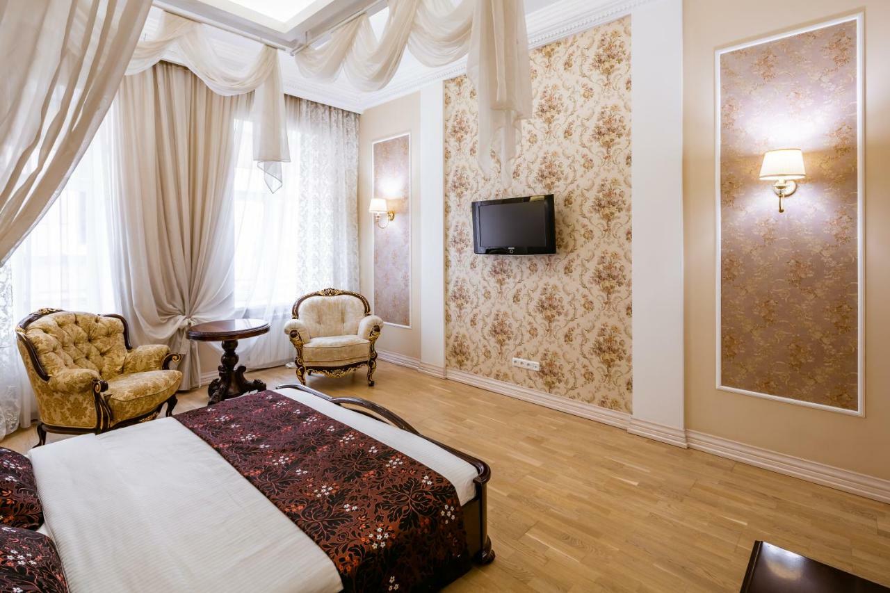 Romari Проспект Свободи 31 Lviv Extérieur photo